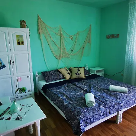 Maritime Apartment